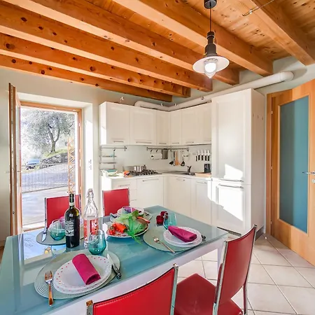 Apartment Faby House On Hilly Area & View - Happy *
