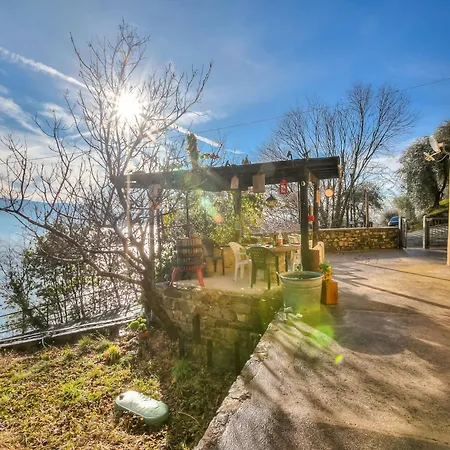 Faby House On Hilly Area & View - Happy Gargnano